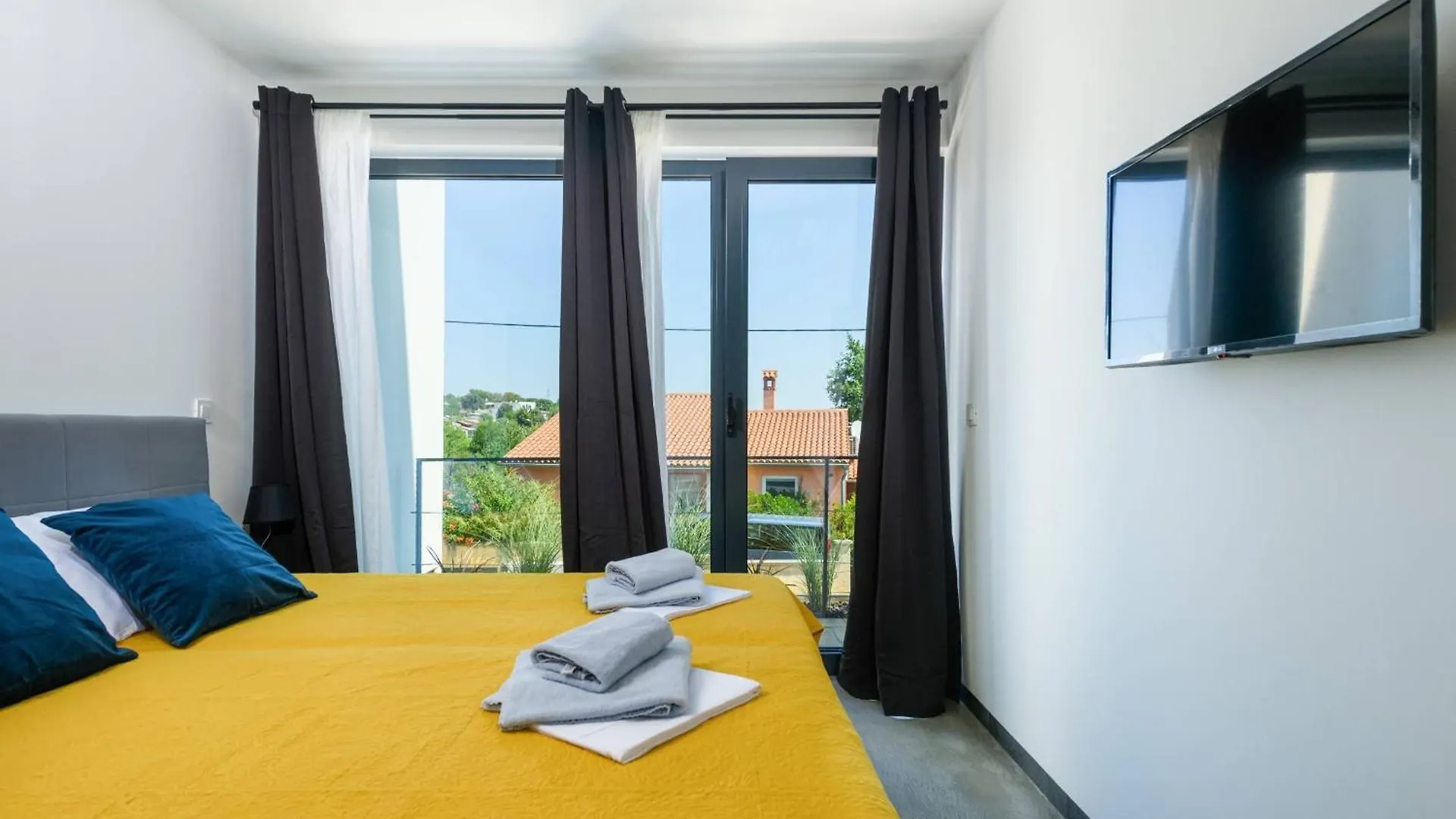 Holiday home Ferienhaus In Vintijan Mit Privatem Pool
